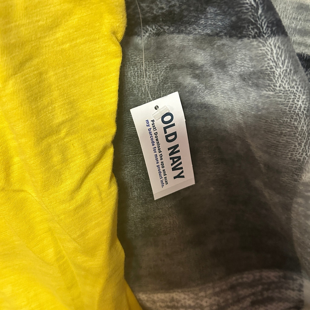 Old Navy Yellow Sleeveless Crew Neck Tank Top XL NWT - Picture 5 of 8
